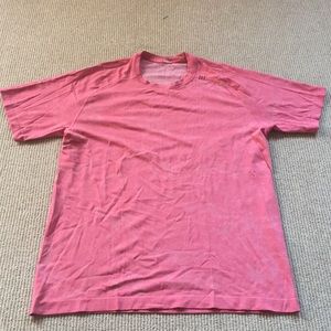 Red lululemon t shirt